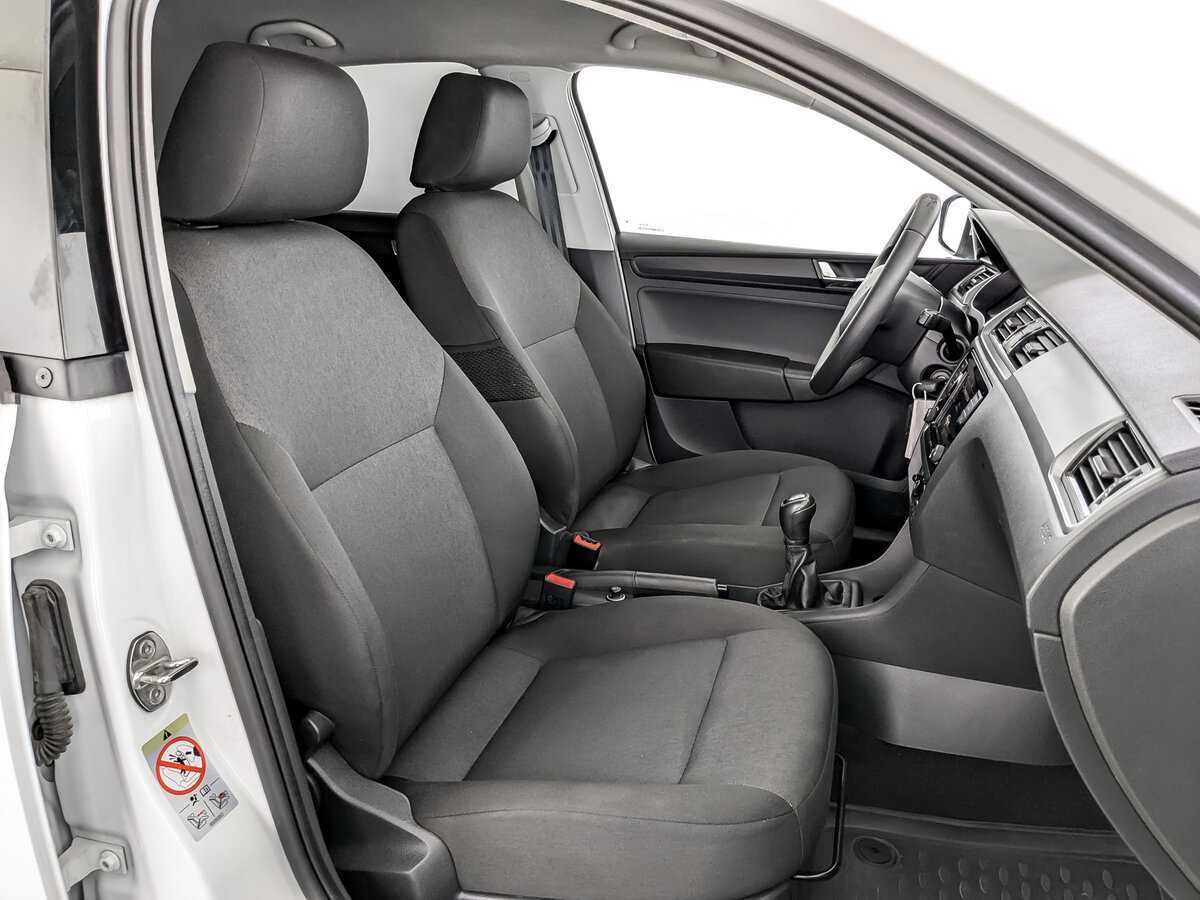 Skoda Rapid 2019 года с пробегом. Фото: #21