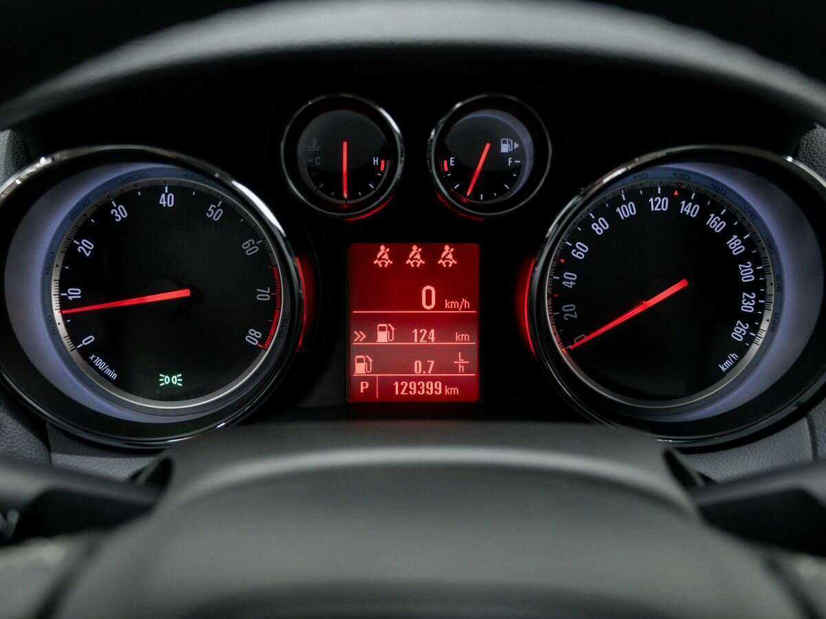 Opel Mokka 2012 года с пробегом. Фото: #21