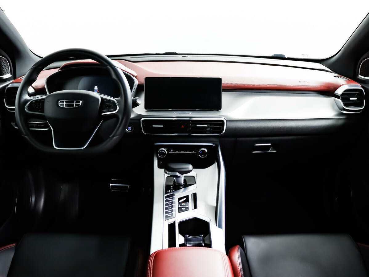 Geely Coolray 2022 года с пробегом. Фото: #10