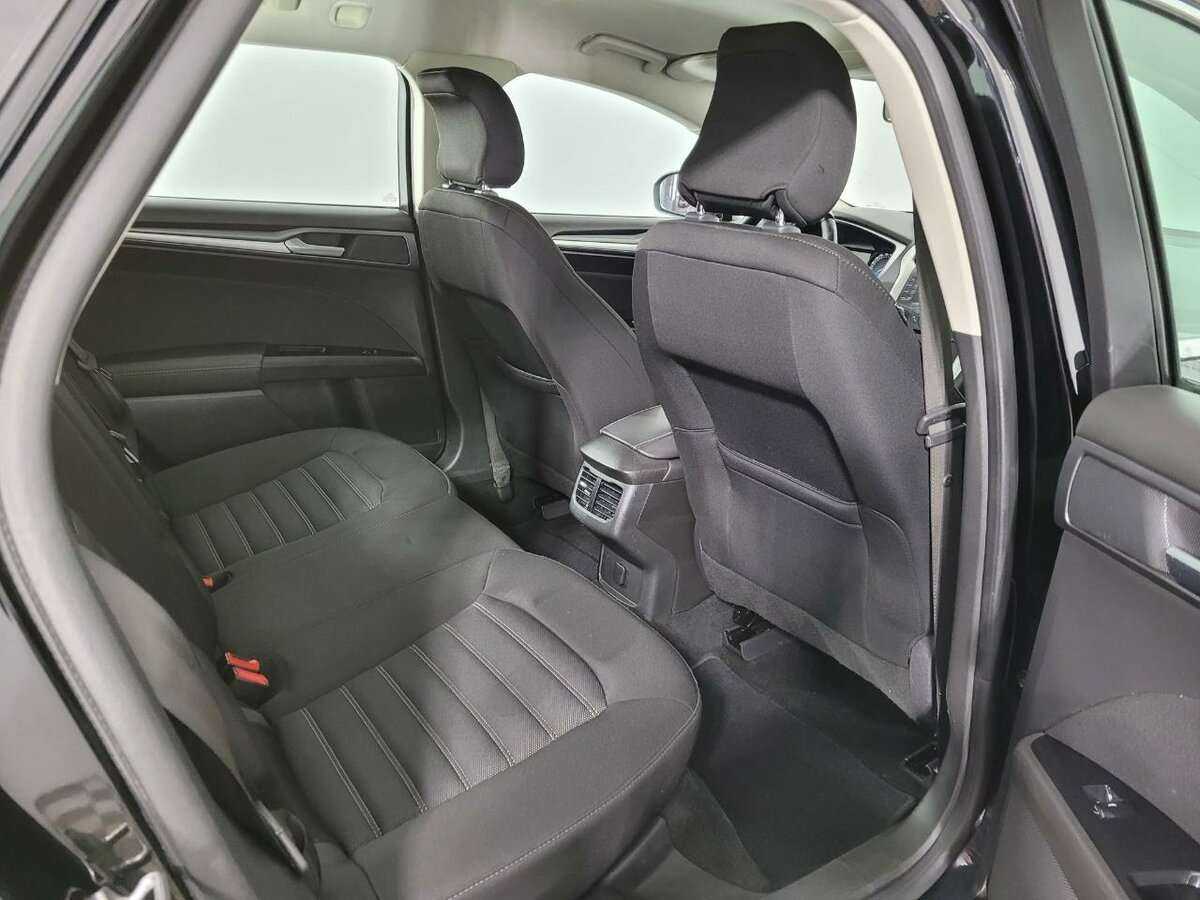 Ford Mondeo 2016 года с пробегом. Фото: #16