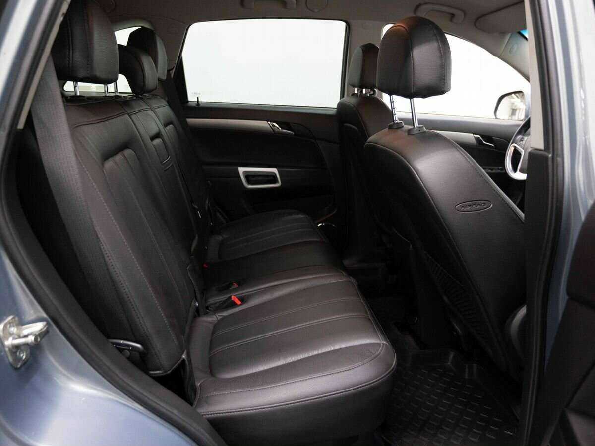 Opel Antara 2013 года с пробегом. Фото: #9