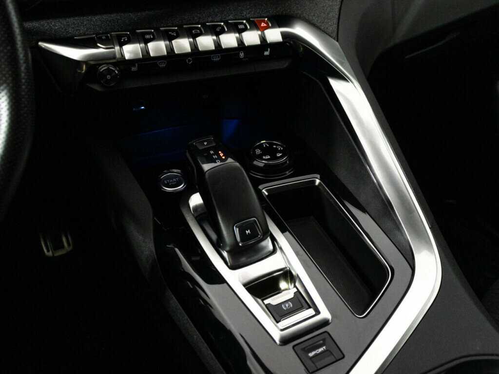 Peugeot 3008 2017 года с пробегом. Фото: #16