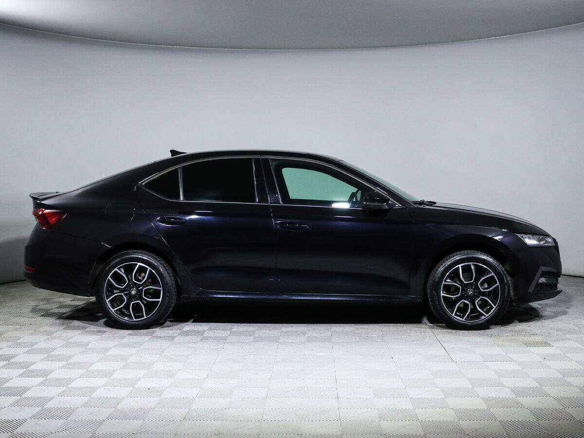 Skoda Octavia 2020 года с пробегом. Фото: #3