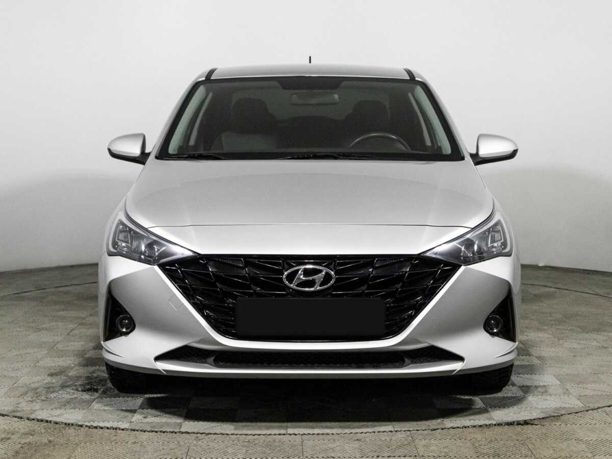 Hyundai Solaris 2022 года с пробегом. Фото: #1