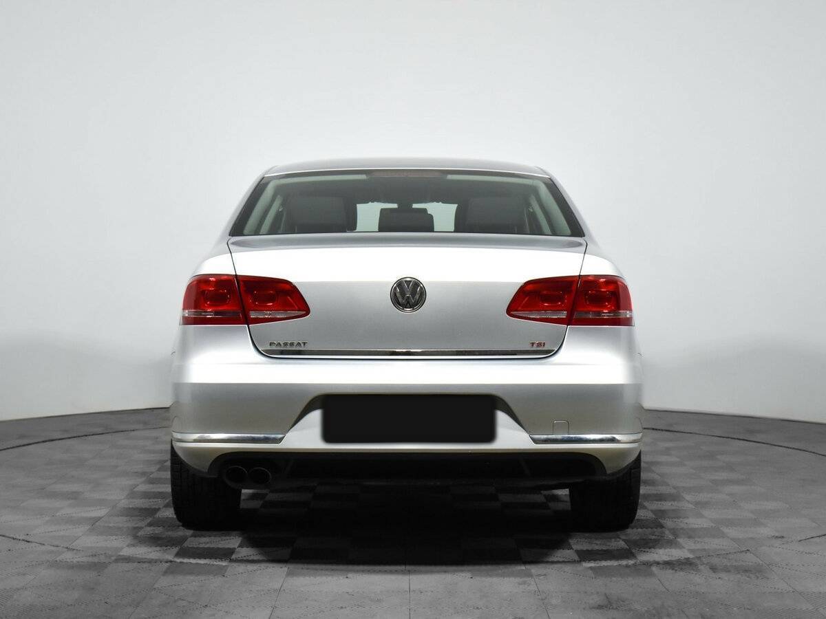 Volkswagen Passat 2012 года с пробегом. Фото: #5