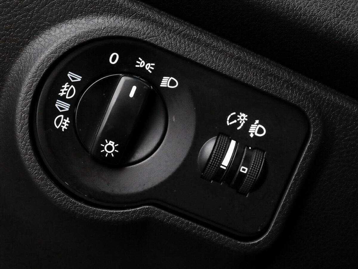 УАЗ Patriot 2016 года с пробегом. Фото: #15