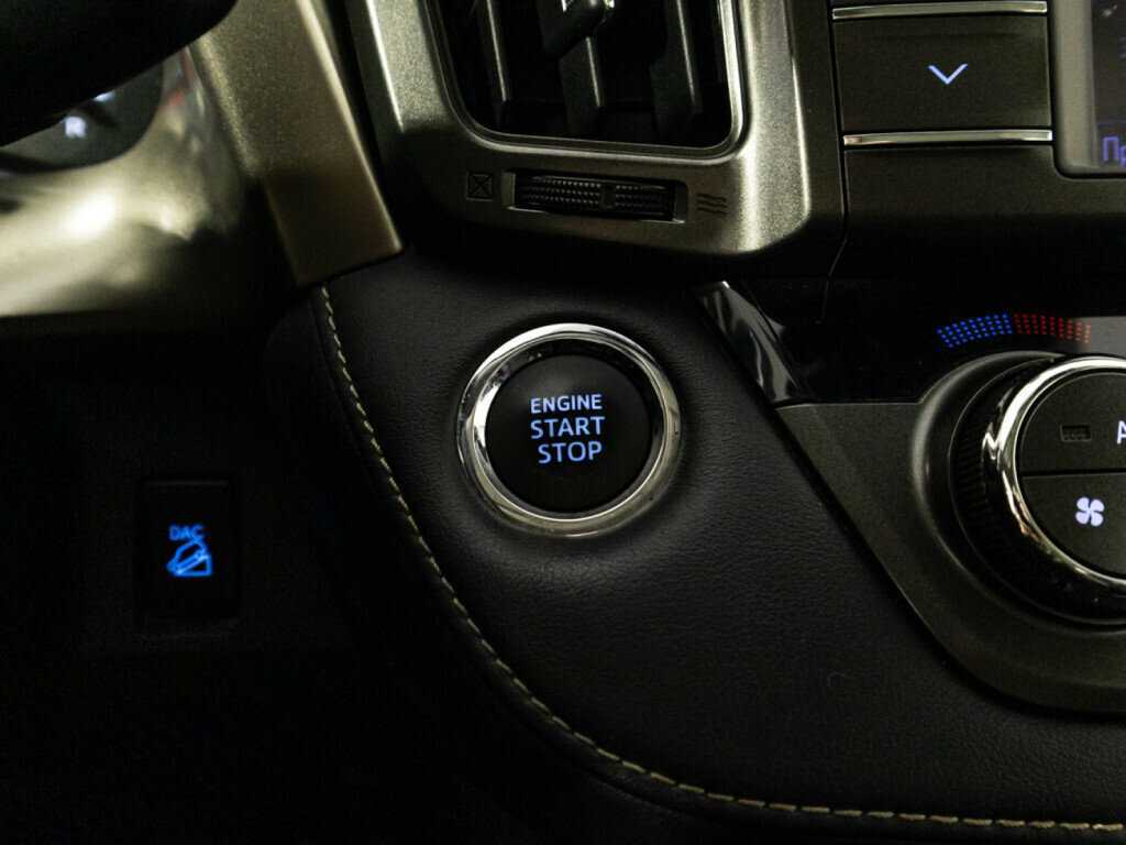 Toyota RAV4 2013 года с пробегом. Фото: #20