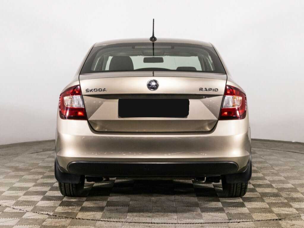 Skoda Rapid 2019 года с пробегом. Фото: #5