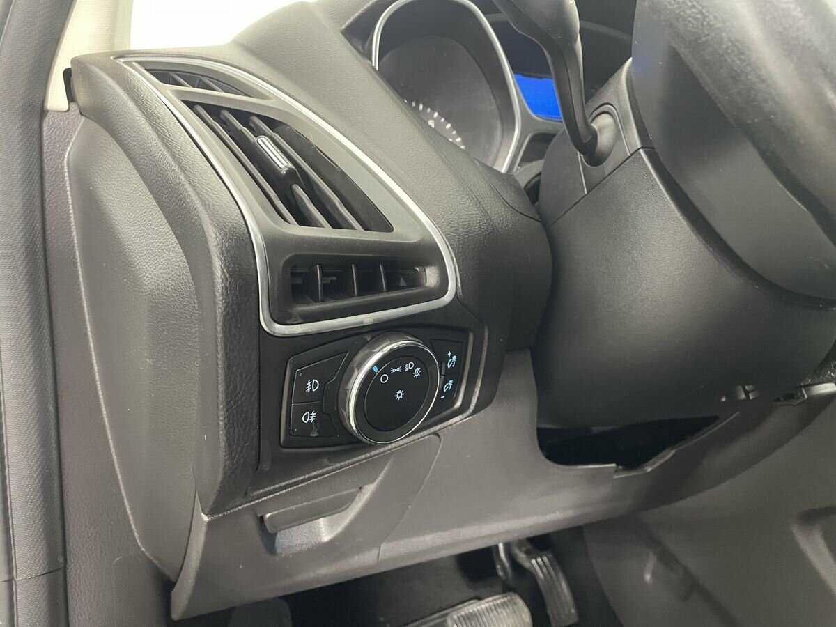 Ford Focus 2013 года с пробегом. Фото: #8