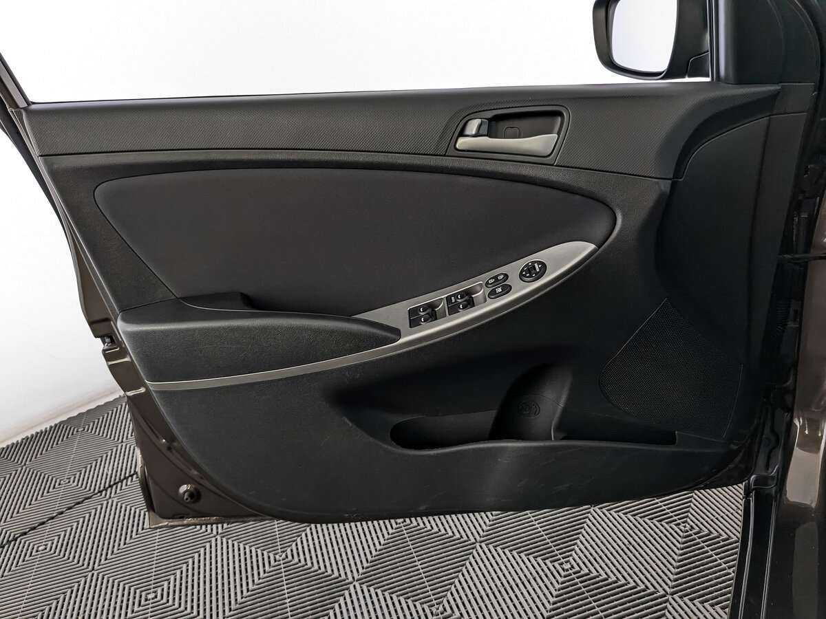 Hyundai Solaris 2016 года с пробегом. Фото: #13