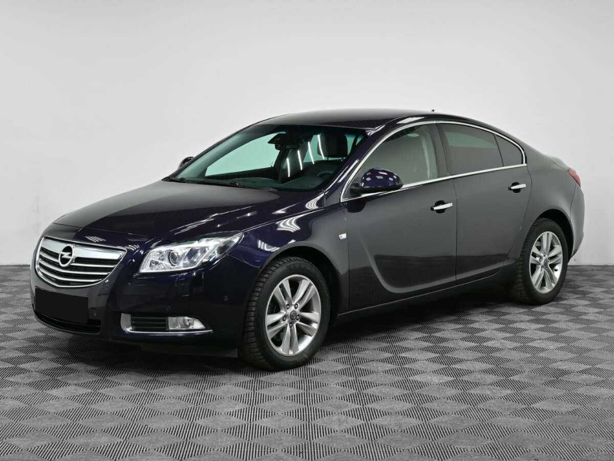 Opel Insignia 2013 года с пробегом. Посмотреть фото