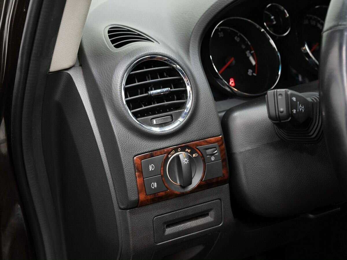 Opel Antara 2015 года с пробегом. Фото: #20