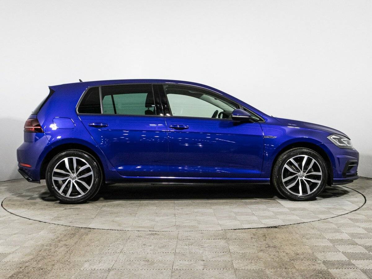 Volkswagen Golf 2018 года с пробегом. Фото: #3