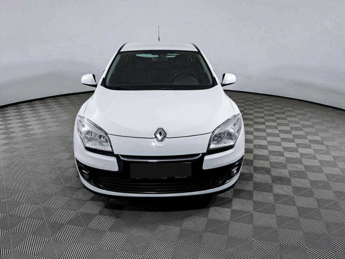 Renault Megane 2013 года с пробегом. Фото: #1