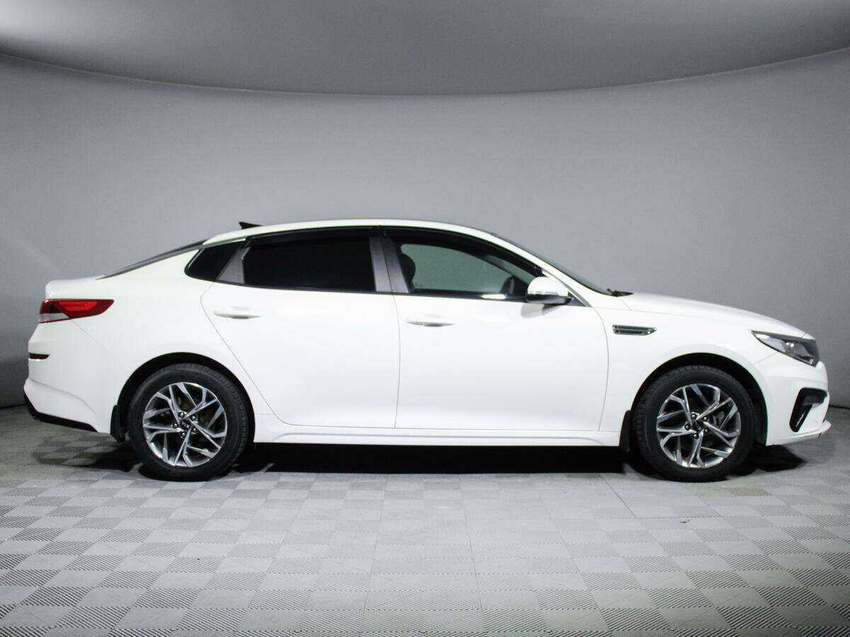 Kia Optima 2018 года с пробегом. Фото: #3