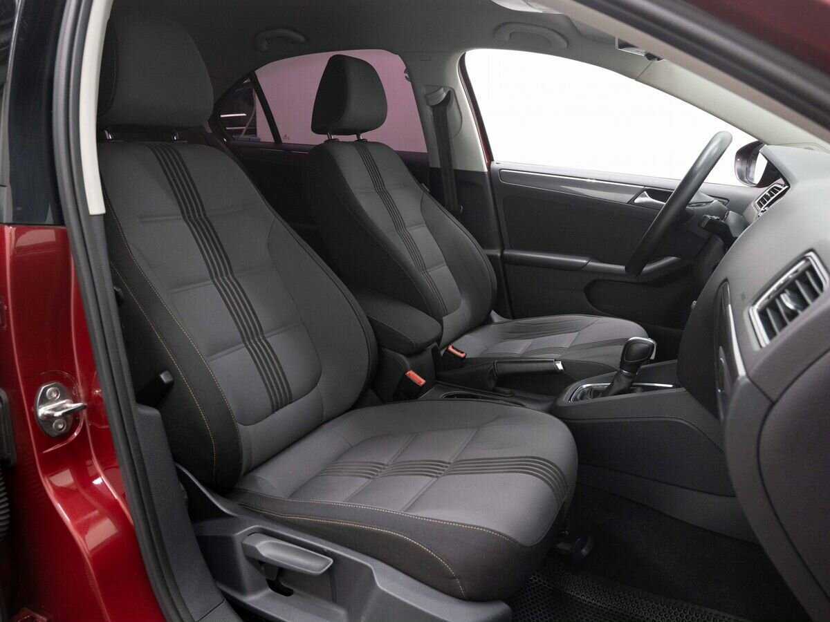 Volkswagen Jetta 2016 года с пробегом. Фото: #11