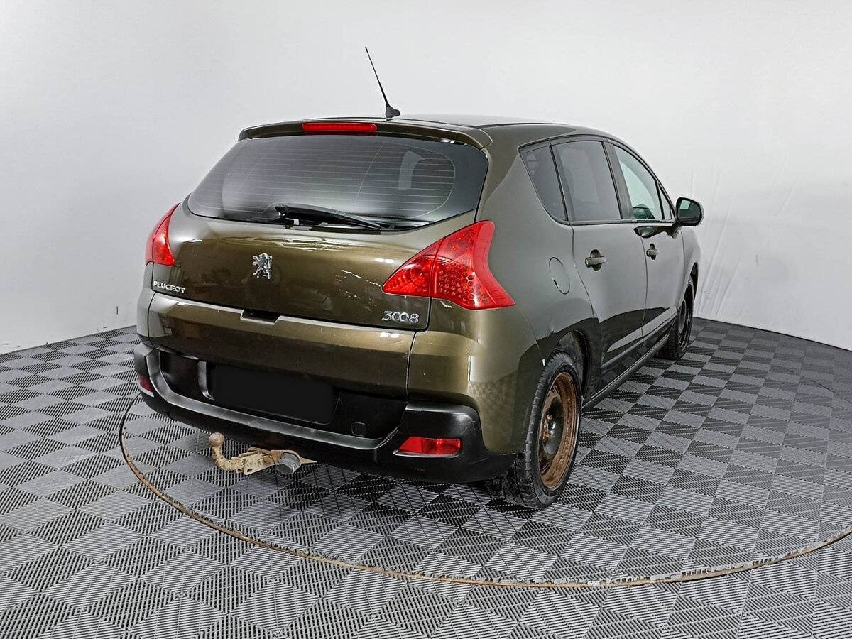 Peugeot 3008 2012 года с пробегом. Фото: #3