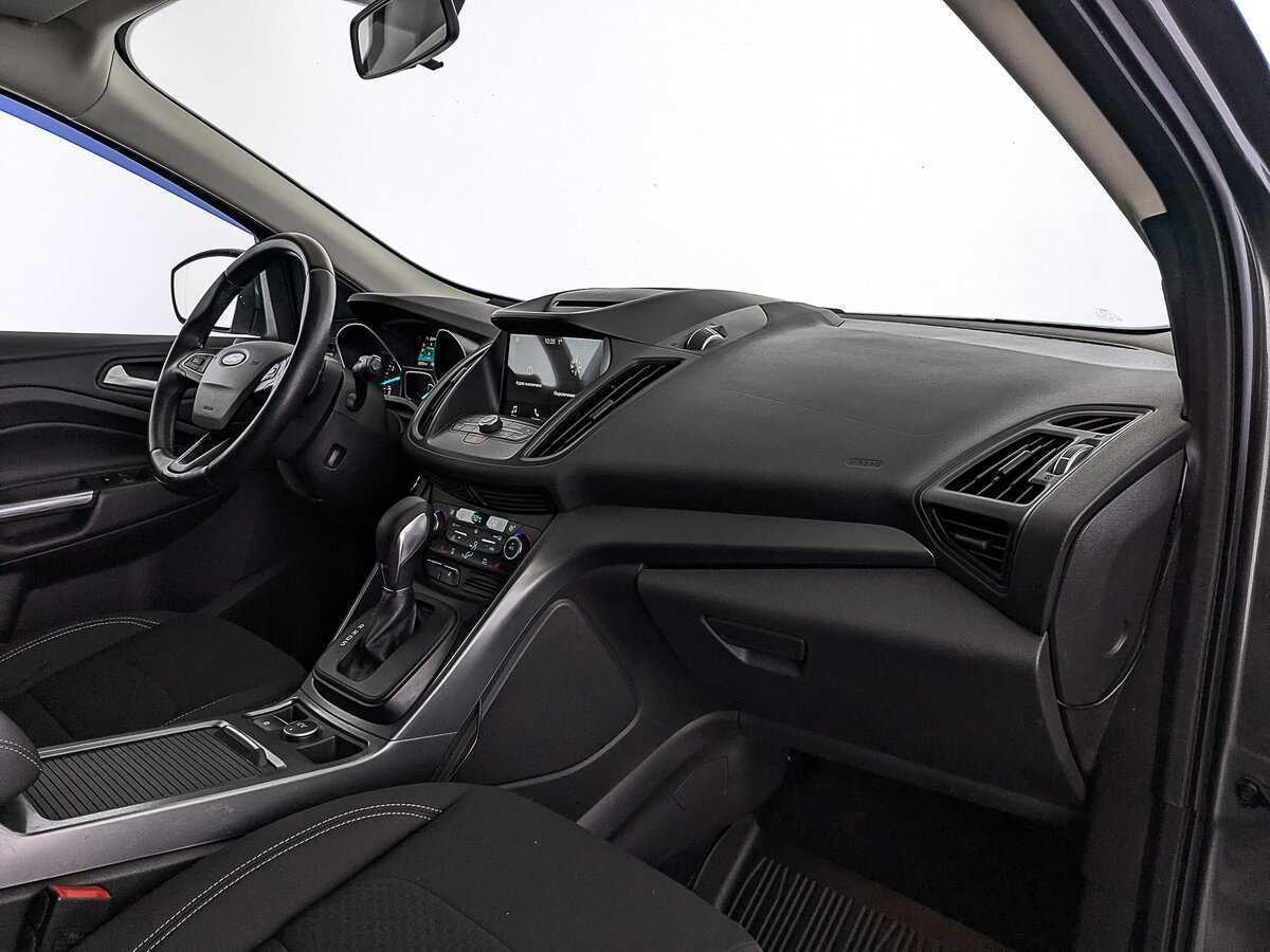 Ford Kuga 2018 года с пробегом. Фото: #11