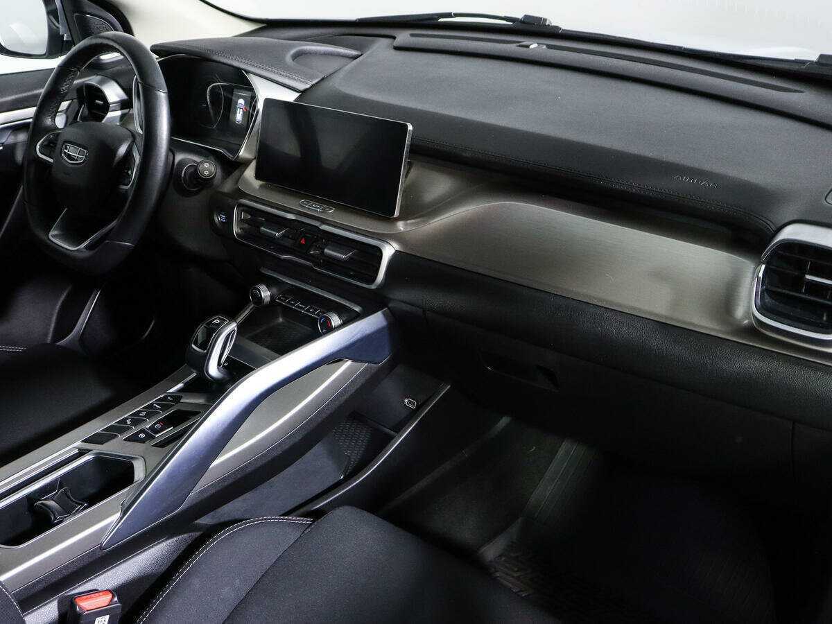 Geely Coolray 2021 года с пробегом. Фото: #8