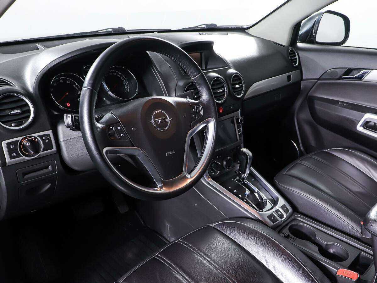 Opel Antara 2013 года с пробегом. Фото: #11