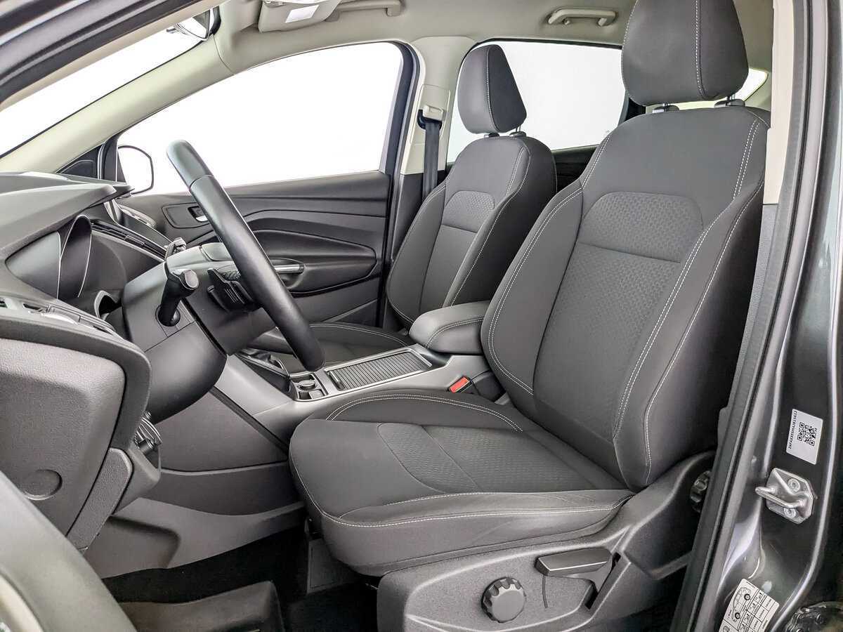 Ford Kuga 2018 года с пробегом. Фото: #15