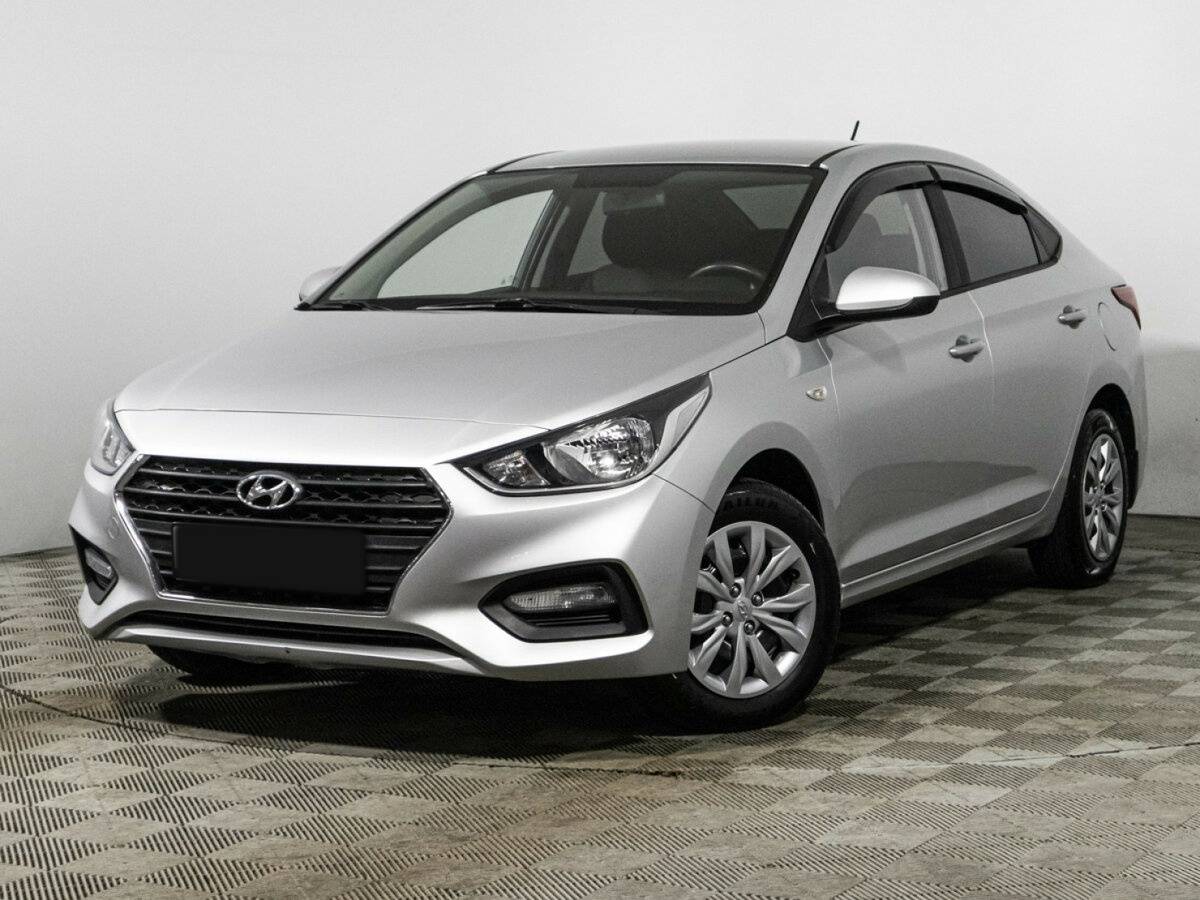Hyundai Solaris 2017 года с пробегом. Посмотреть фото