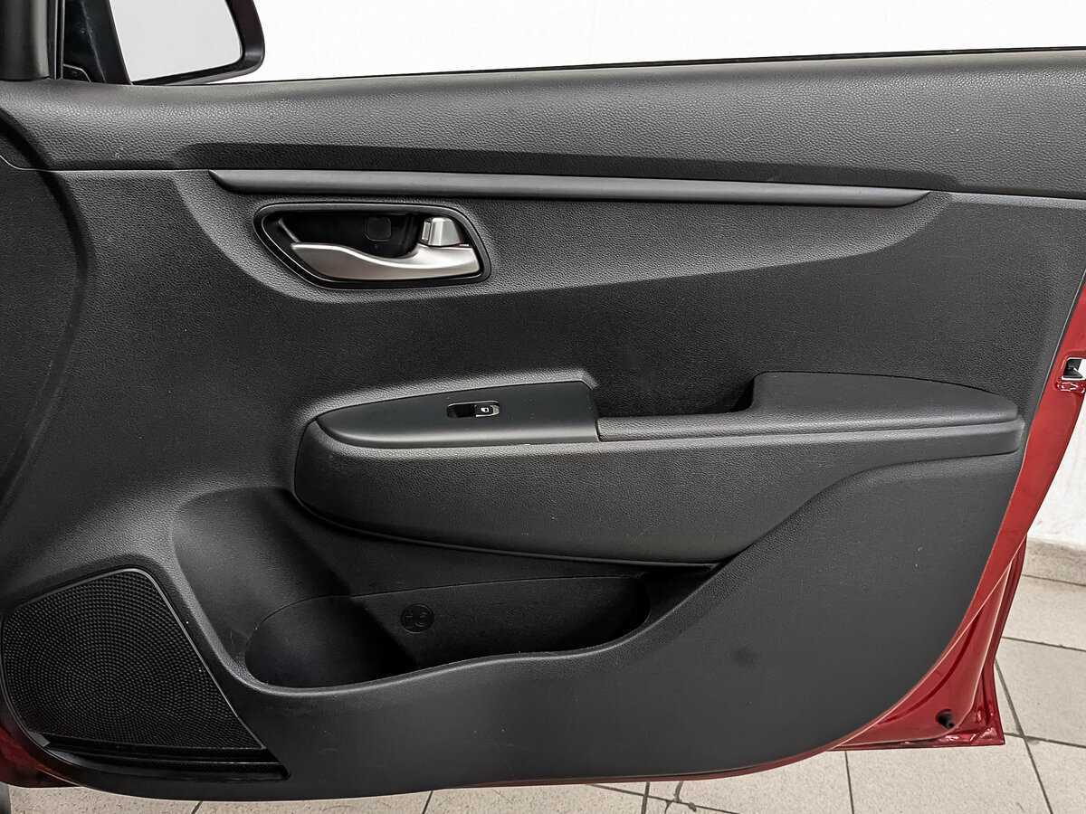 Kia Rio 2021 года с пробегом. Фото: #22