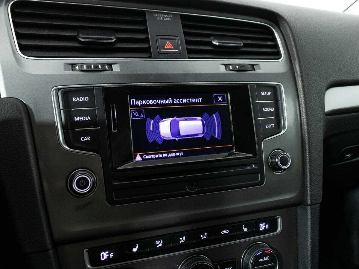 Volkswagen Golf 2013 года с пробегом. Фото: #14