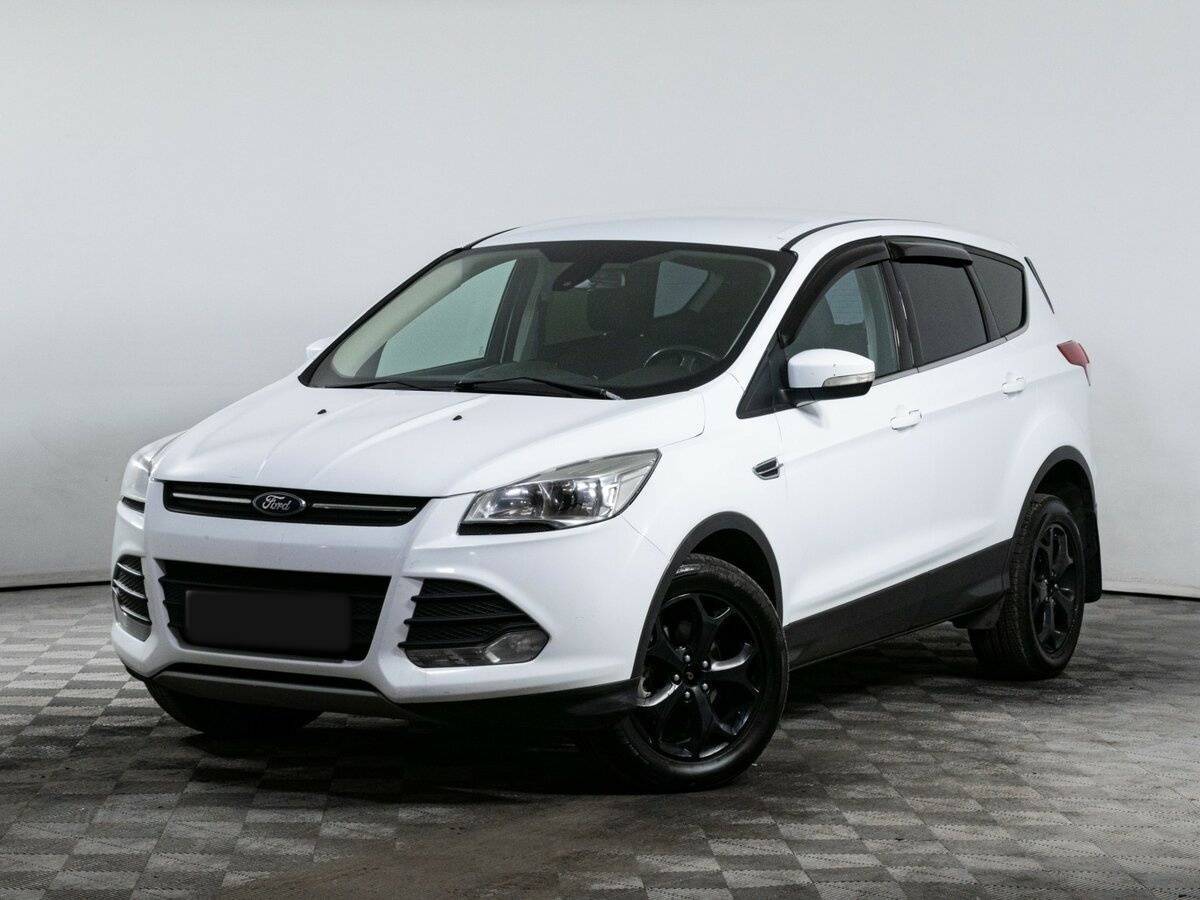 Ford Kuga 2014 года с пробегом. Посмотреть фото