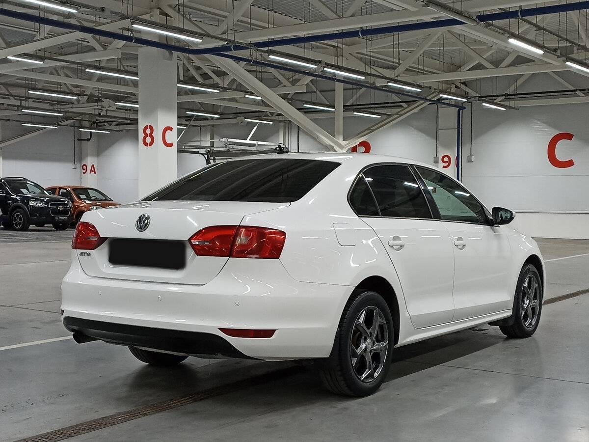Volkswagen Jetta 2014 года с пробегом. Фото: #4