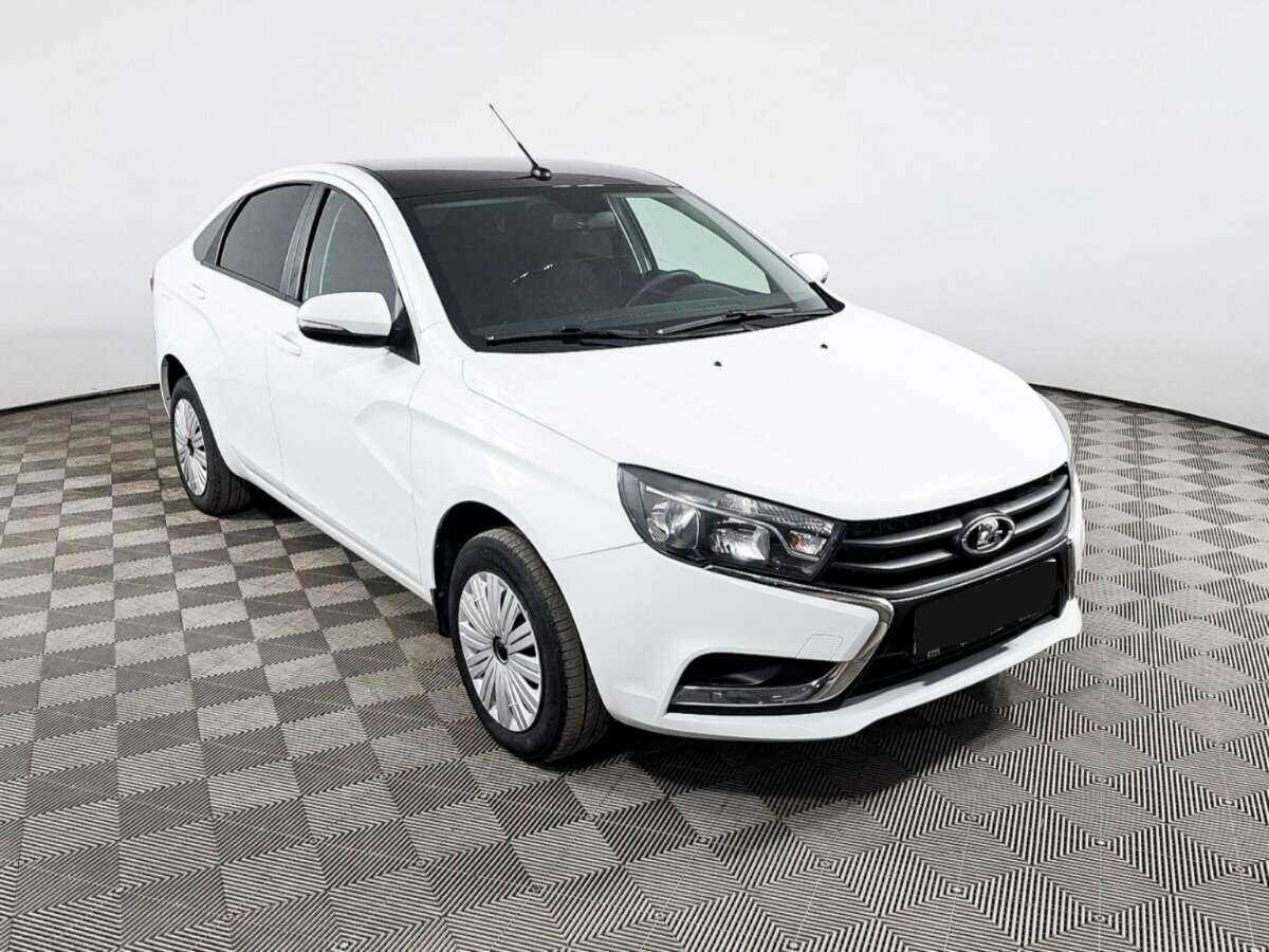 Lada (ВАЗ) Vesta 2021 года с пробегом. Фото: #2