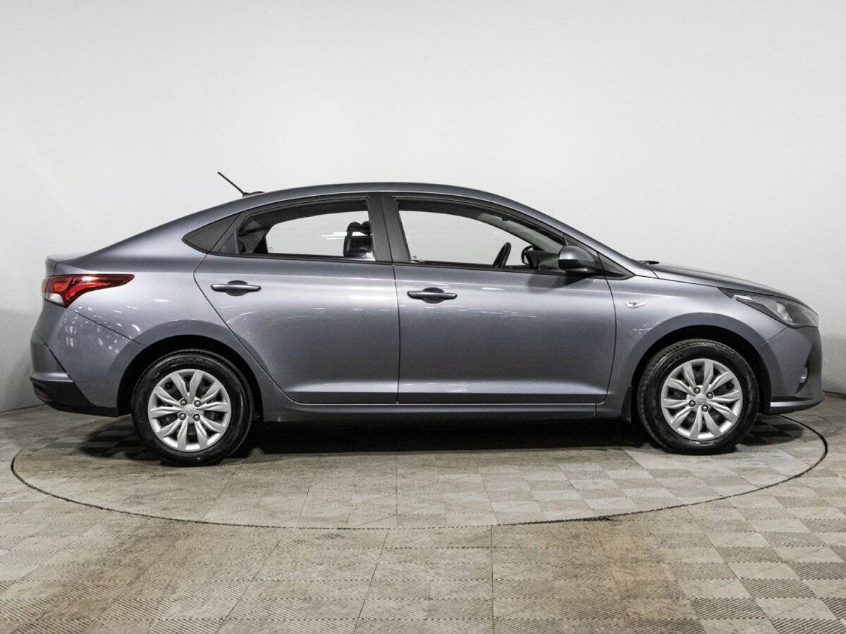 Hyundai Solaris 2021 года с пробегом. Фото: #3