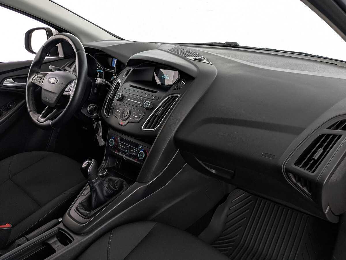 Ford Focus 2019 года с пробегом. Фото: #11