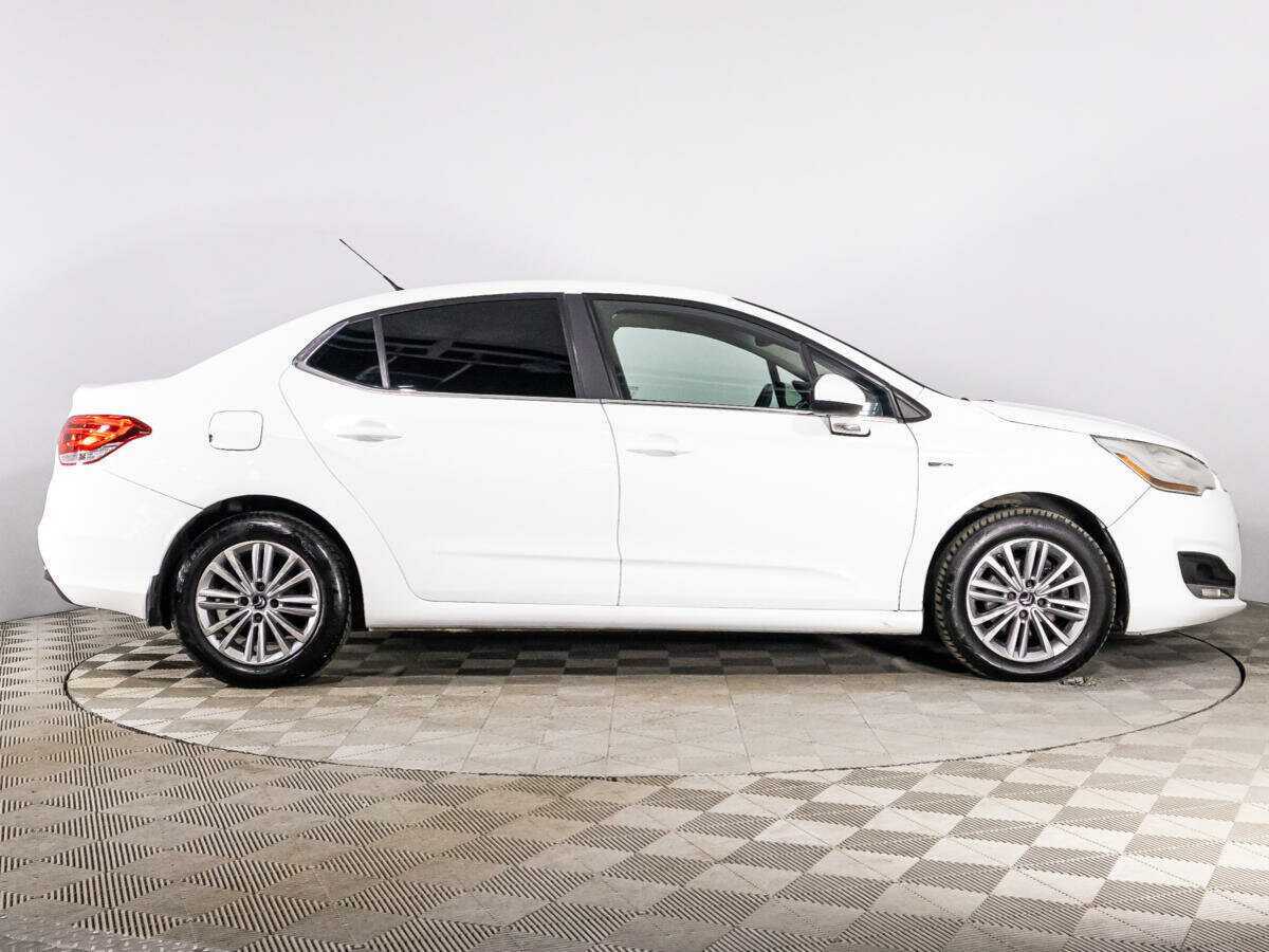 Citroen C4 2013 года с пробегом. Фото: #3