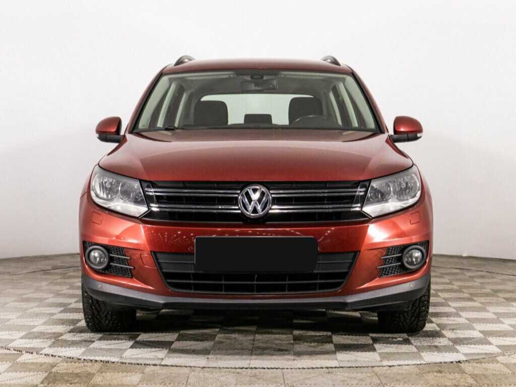 Volkswagen Tiguan 2012 года с пробегом. Фото: #1