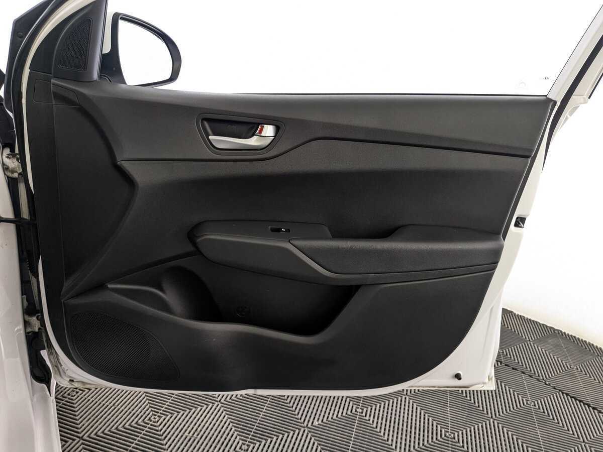 Hyundai Solaris 2021 года с пробегом. Фото: #24