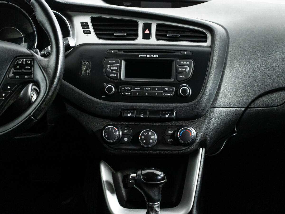 Kia Ceed 2013 года с пробегом. Фото: #13
