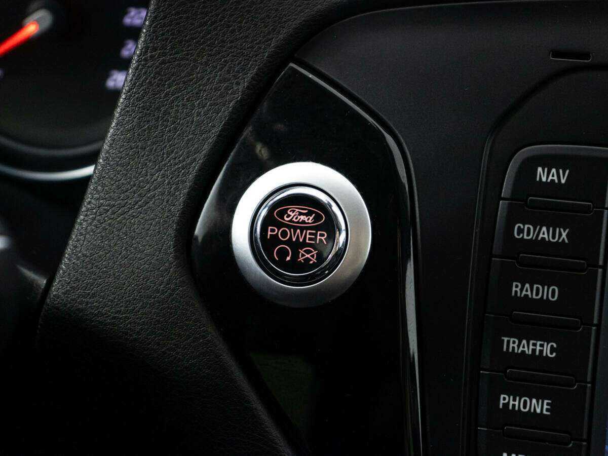 Ford Mondeo 2013 года с пробегом. Фото: #15