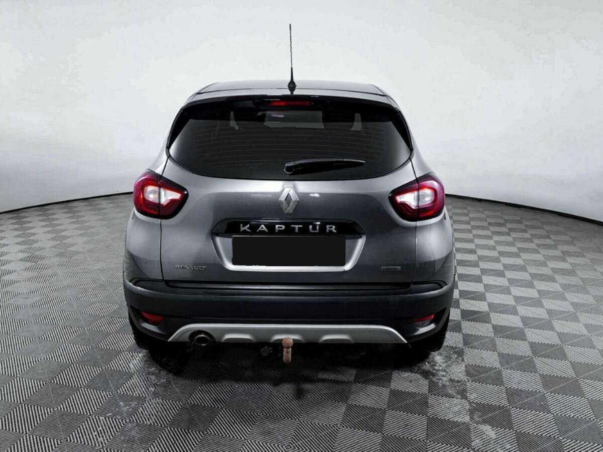 Renault Kaptur 2017 года с пробегом. Фото: #5