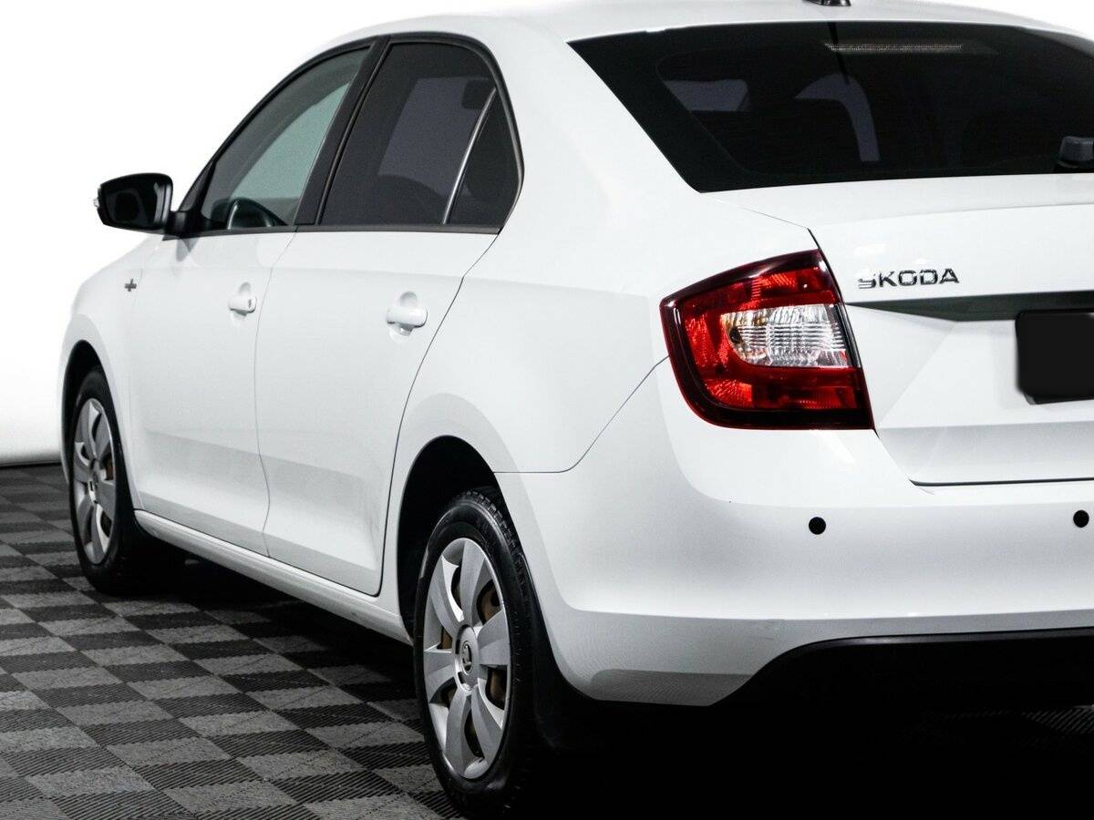 Skoda Rapid 2019 года с пробегом. Фото: #18