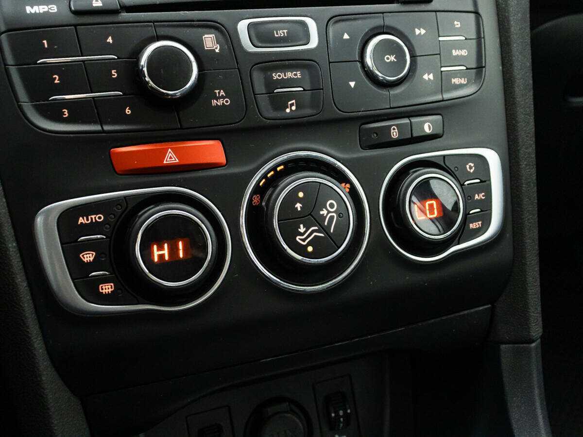 Citroen C4 2014 года с пробегом. Фото: #14