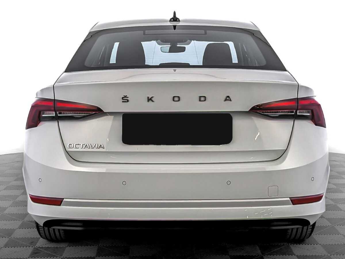 Skoda Octavia 2021 года с пробегом. Фото: #5