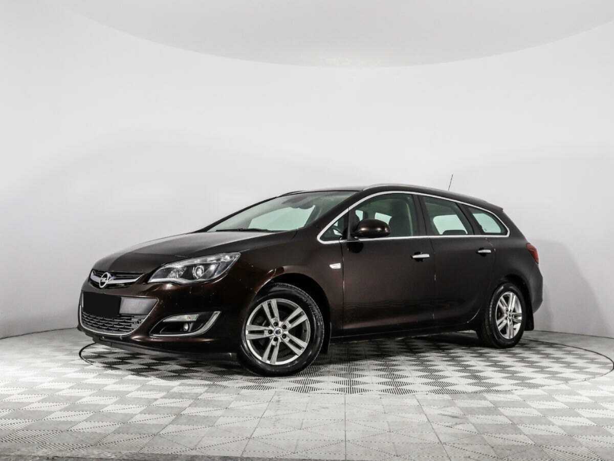 Opel Astra 2013 года с пробегом. Фото: #0