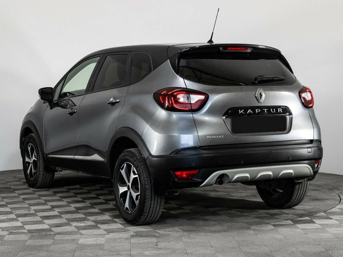 Renault Kaptur 2017 года с пробегом. Фото: #6