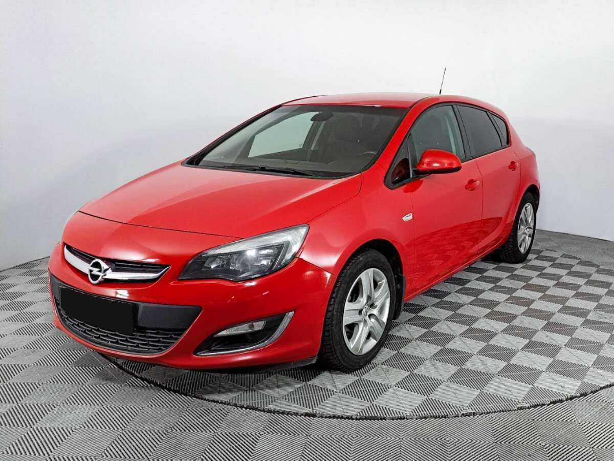 Opel Astra 2012 года с пробегом. Фото: #0