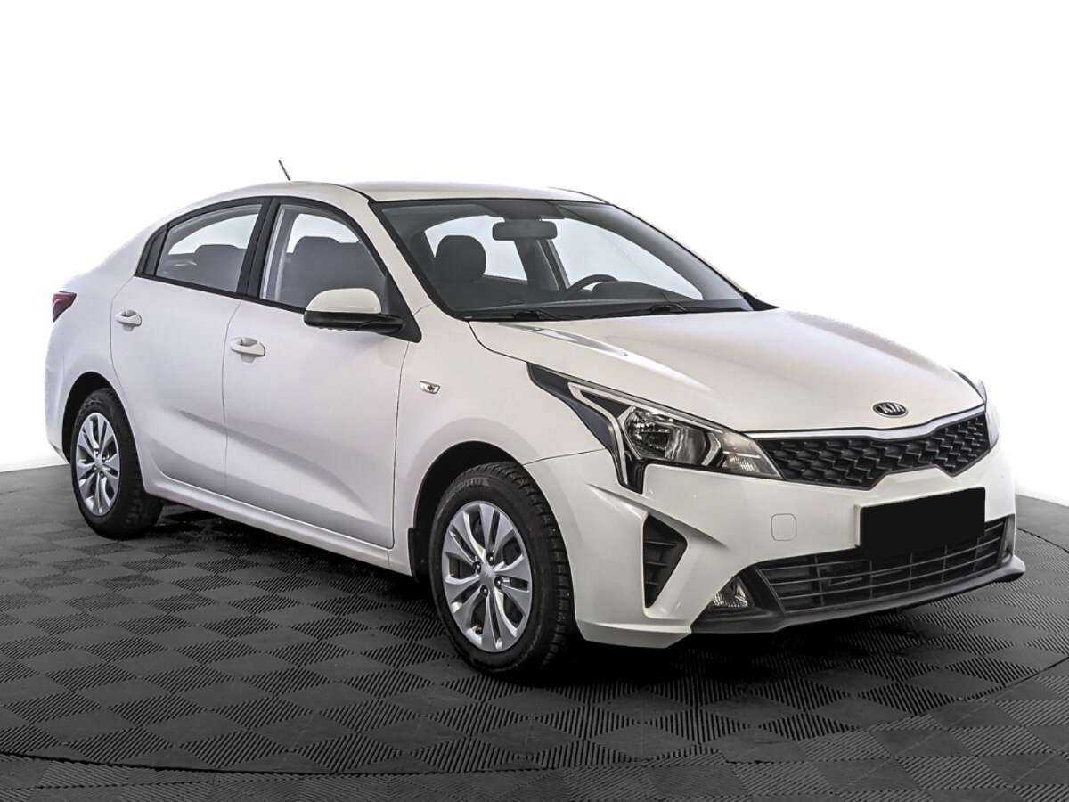 Kia Rio 2021 года с пробегом. Фото: #2