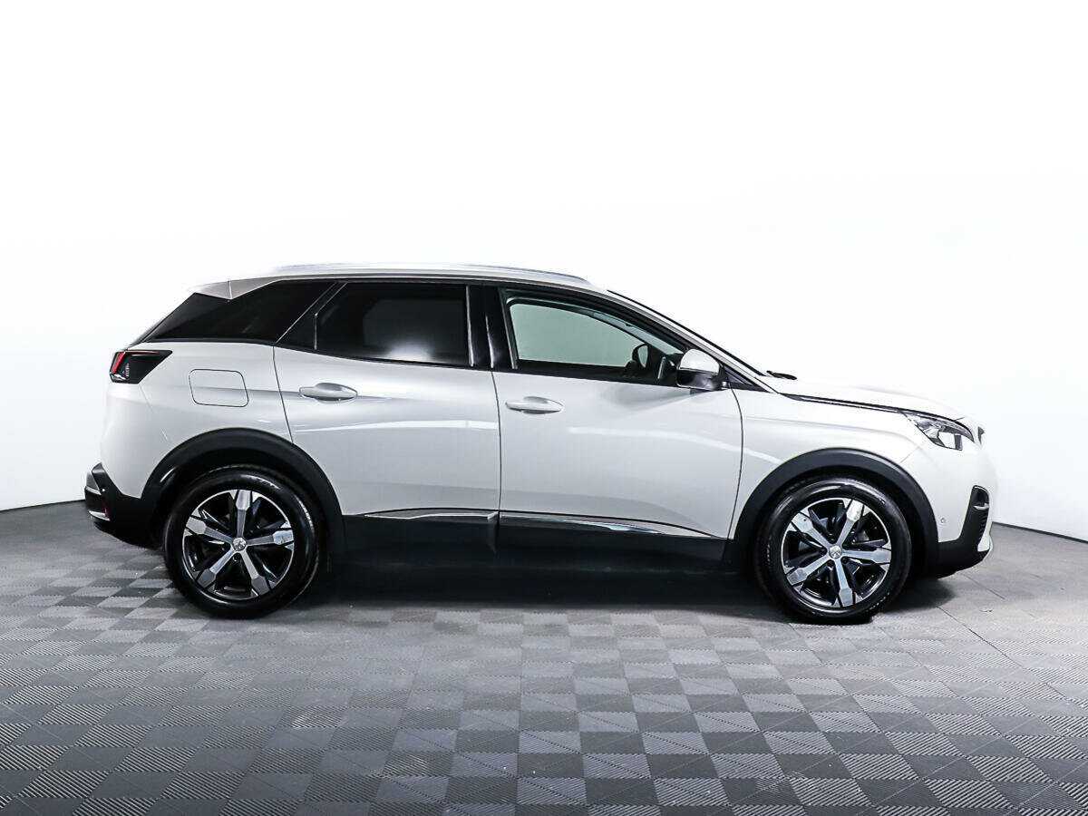 Peugeot 3008 2017 года с пробегом. Фото: #3