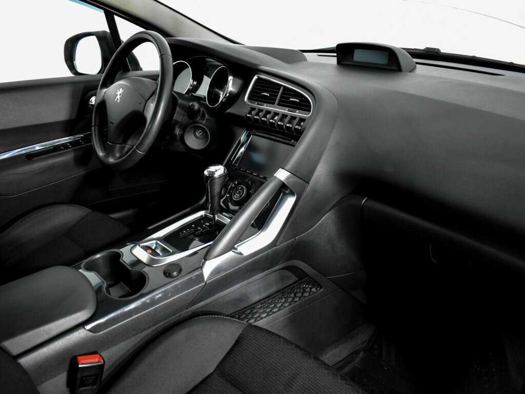 Peugeot 3008 2014 года с пробегом. Фото: #10