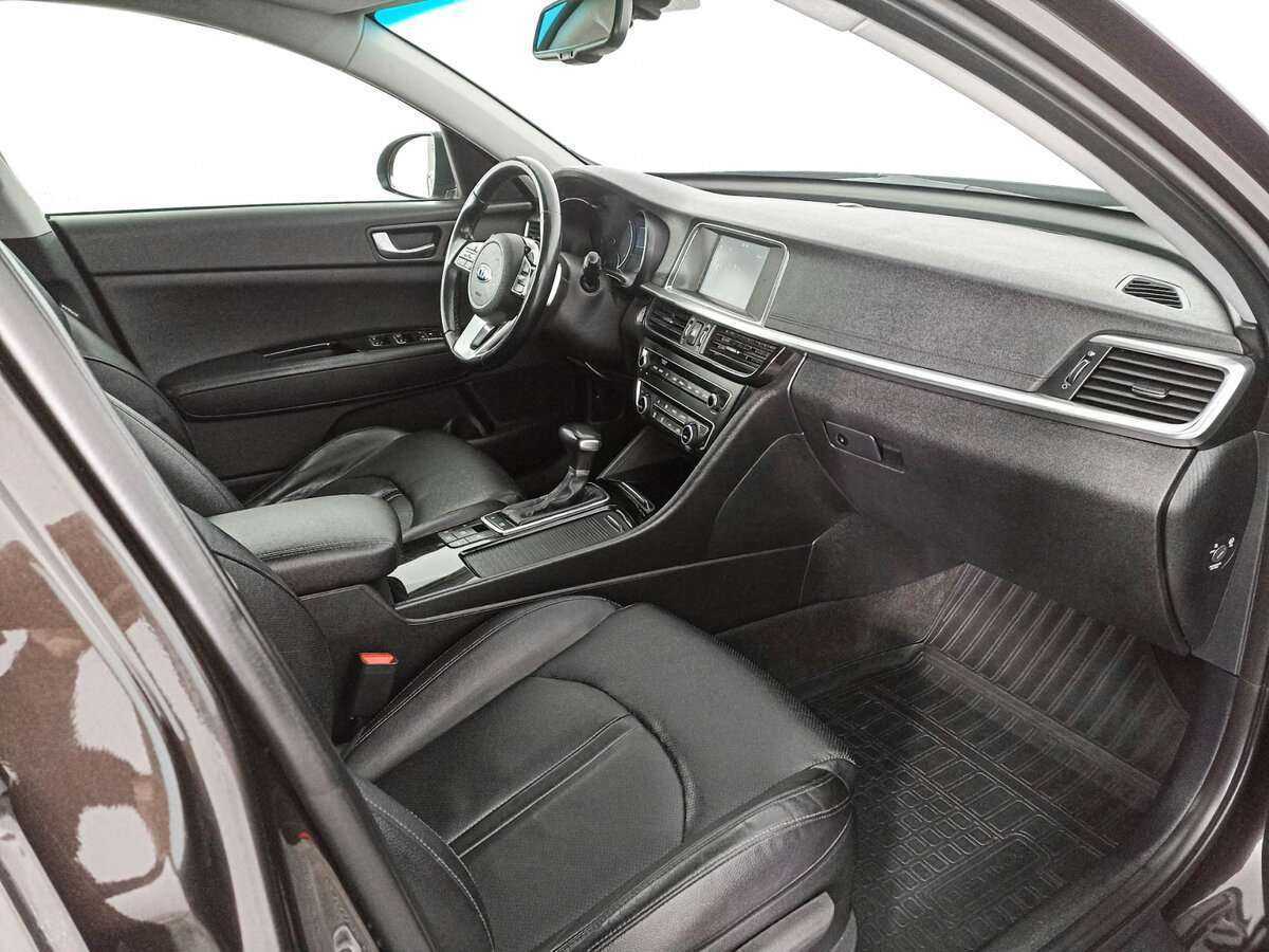 Kia Optima 2018 года с пробегом. Фото: #8
