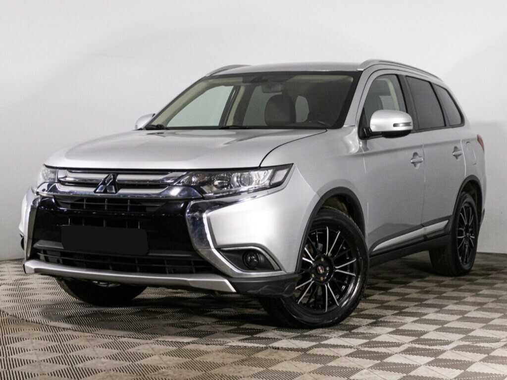 Mitsubishi Outlander 2016 года с пробегом. Фото: #0